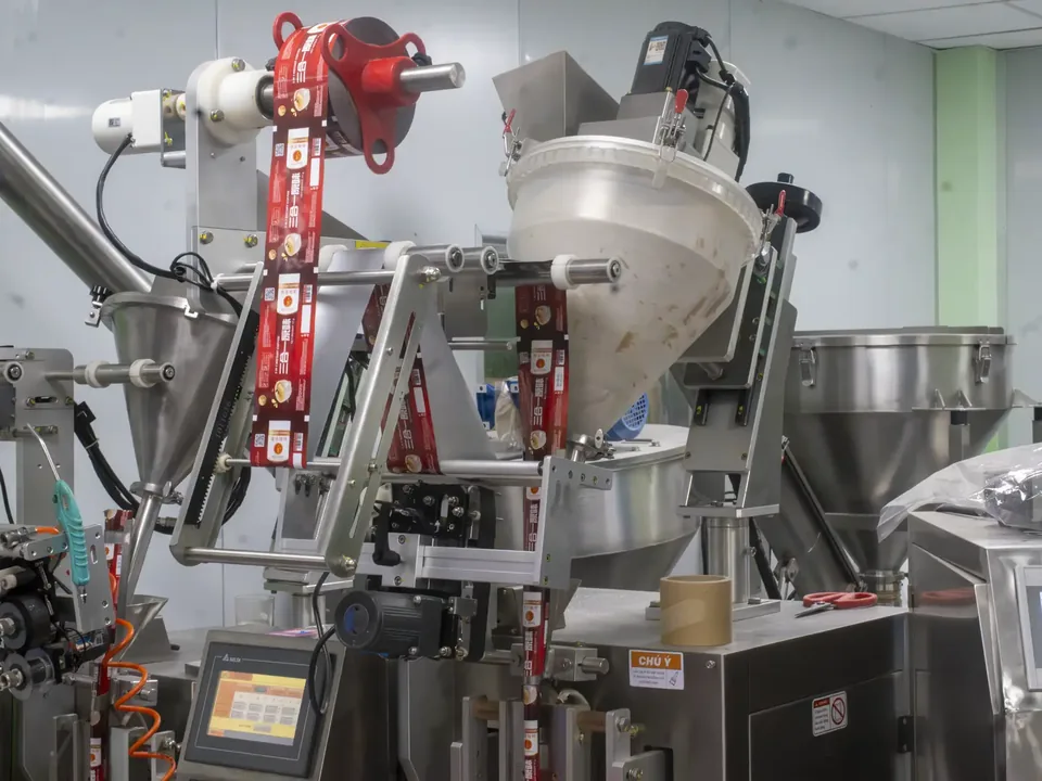 Automatic stick packing line filling 3in1 instant coffee