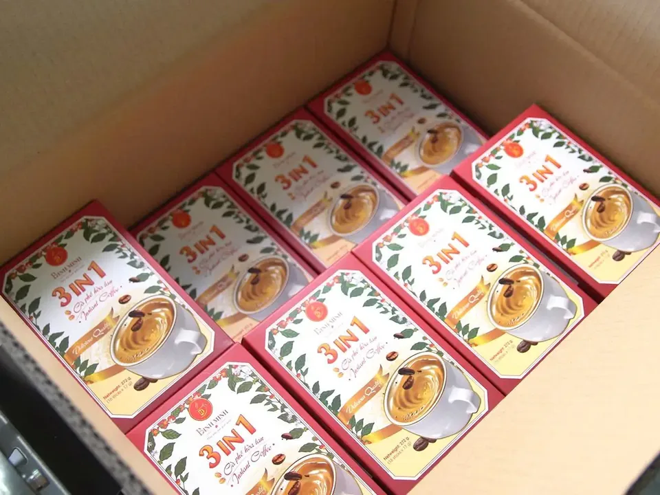 Export carton packed with 3in1 instant coffee boxes